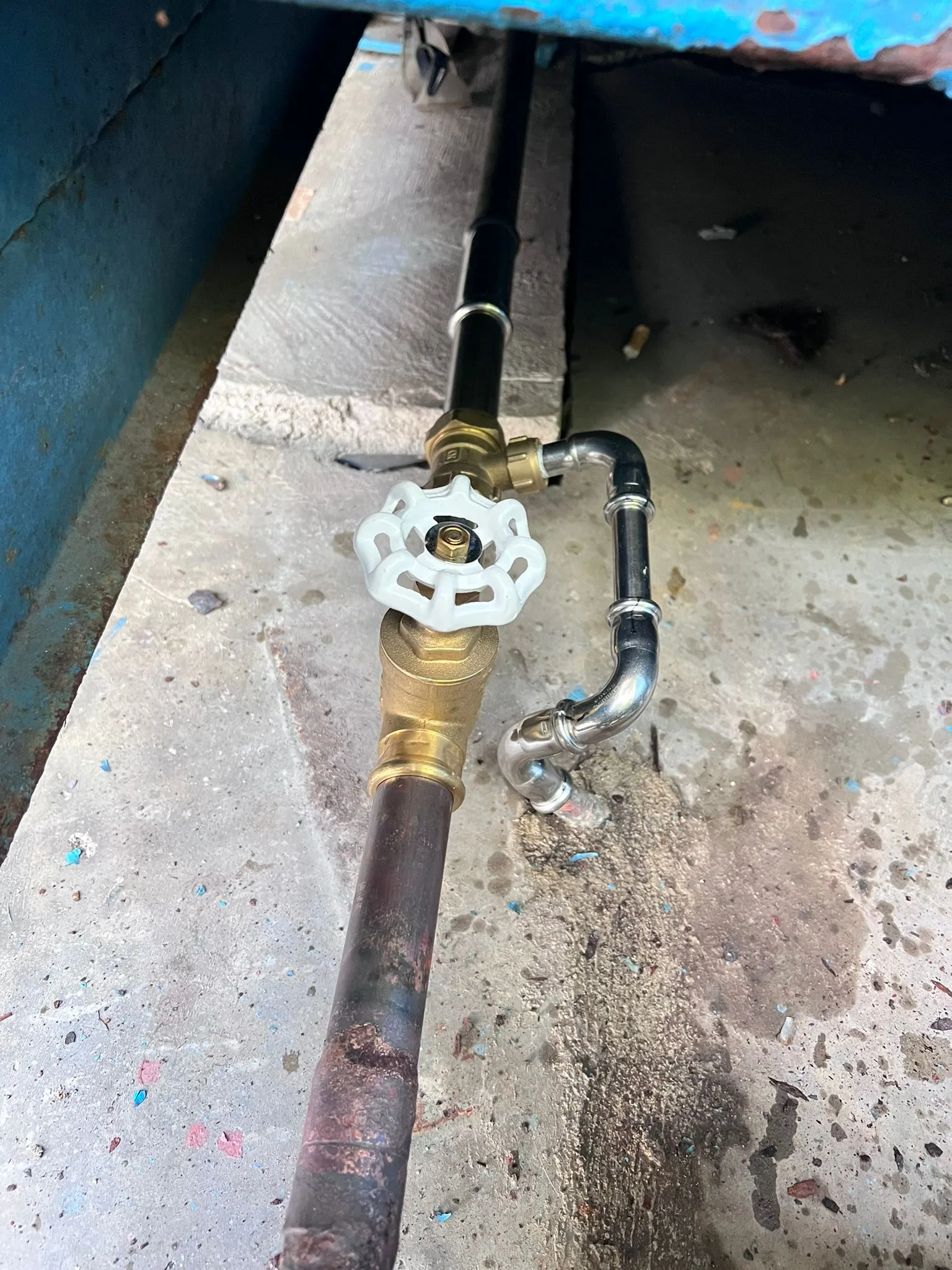 Commercial gate valve replacement